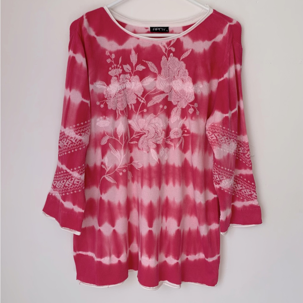 Apny Waffle Knit Tie Dye Pink Embroidery Tunic Large